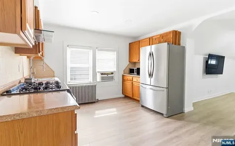 752-754 Market Street Paterson NJ 07513