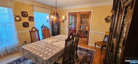 309 Paul Court Wyckoff NJ 07481