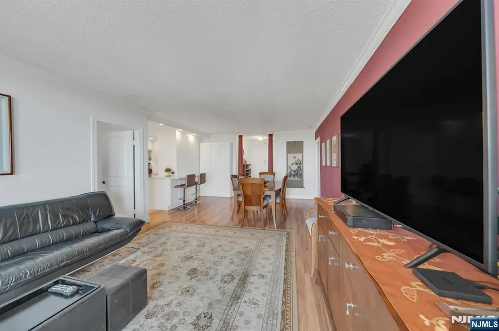 1530 Palisade Avenue Fort Lee NJ 07024