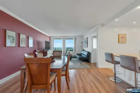 1530 Palisade Avenue Fort Lee NJ 07024