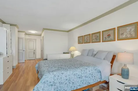 1530 Palisade Avenue Fort Lee NJ 07024