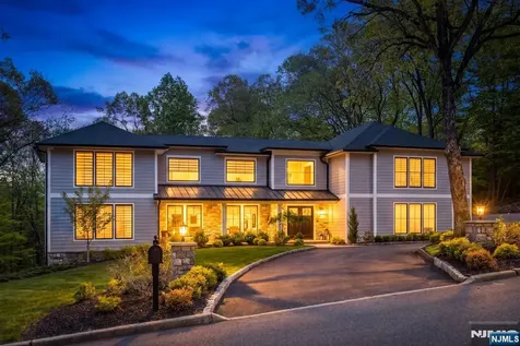 315 Freemans Lane Franklin Lakes NJ 07417
