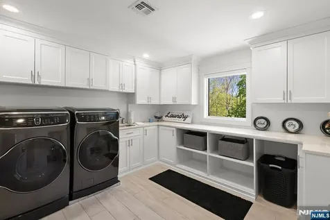 315 Freemans Lane Franklin Lakes NJ 07417