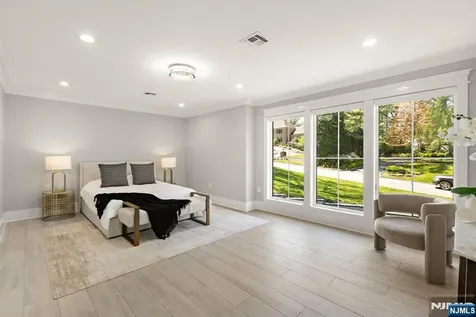 315 Freemans Lane Franklin Lakes NJ 07417