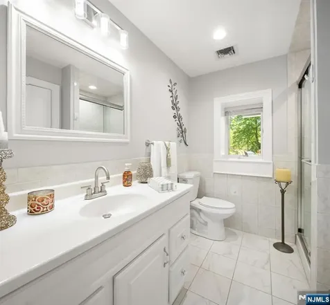 315 Freemans Lane Franklin Lakes NJ 07417