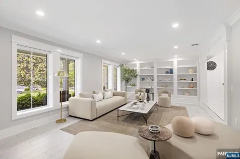 315 Freemans Lane Franklin Lakes NJ 07417