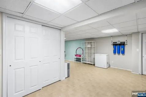 124 Crain Road Paramus NJ 07652