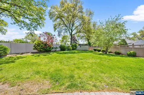 124 Crain Road Paramus NJ 07652