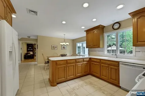 37 Longridge Road Montvale NJ 07645