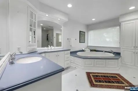 37 Longridge Road Montvale NJ 07645