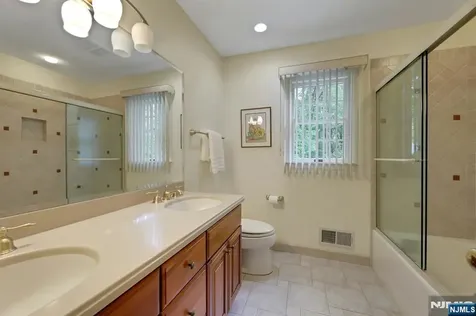 37 Longridge Road Montvale NJ 07645