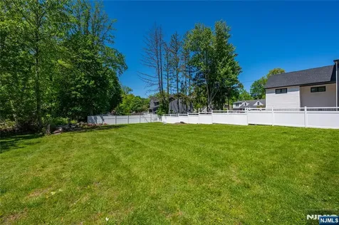169 Central Avenue West Caldwell NJ 07006