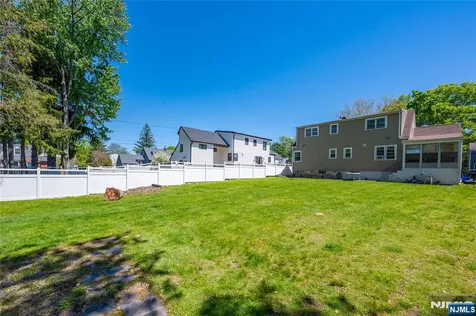 169 Central Avenue West Caldwell NJ 07006