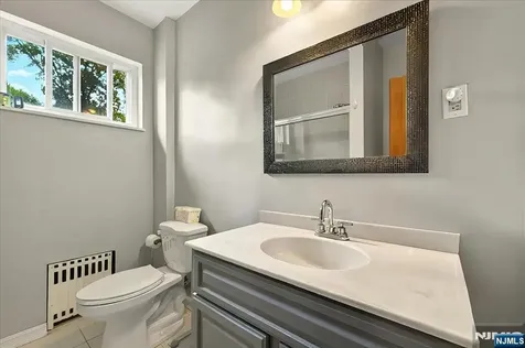 915 Glen Avenue Twp Of Washington NJ 07676