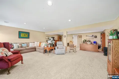 110 Warbler Drive Wayne NJ 07470