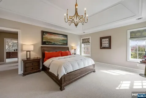 117 Cortland Drive Saddle River NJ 07458