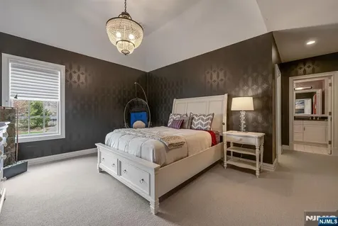 117 Cortland Drive Saddle River NJ 07458