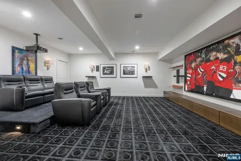 117 Cortland Drive Saddle River NJ 07458