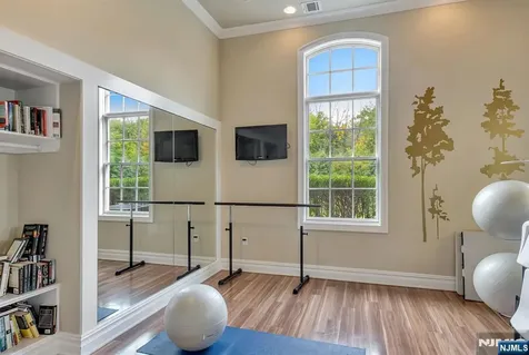 117 Cortland Drive Saddle River NJ 07458