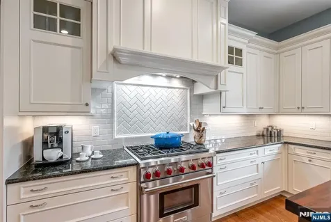 117 Cortland Drive Saddle River NJ 07458