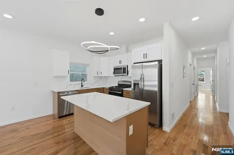 68 Sherman Avenue Newark NJ 07114