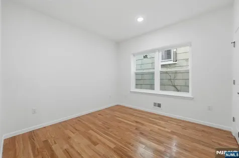 68 Sherman Avenue Newark NJ 07114