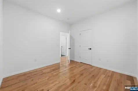 68 Sherman Avenue Newark NJ 07114