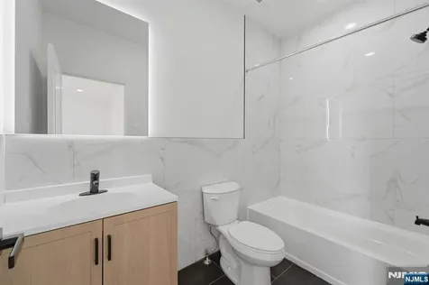 68 Sherman Avenue Newark NJ 07114
