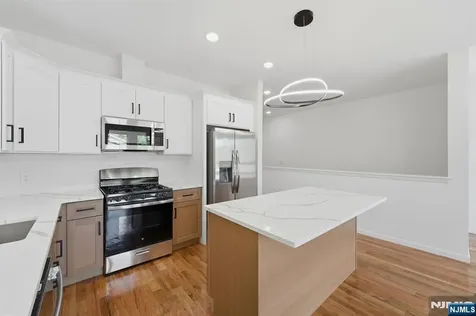 68 Sherman Avenue Newark NJ 07114