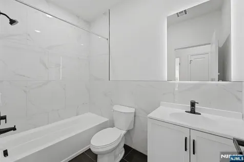 68 Sherman Avenue Newark NJ 07114