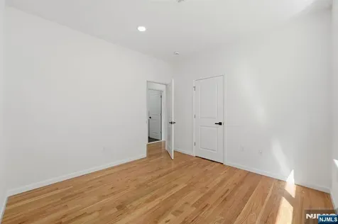 68 Sherman Avenue Newark NJ 07114