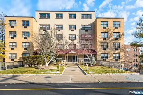 300 Lookout Avenue Hackensack NJ 07601