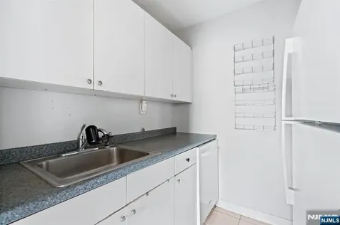 300 Lookout Avenue Hackensack NJ 07601