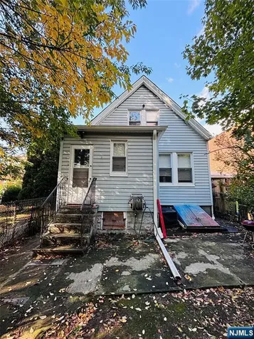 212 4th Street Passaic NJ 07055