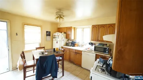290 Central Avenue Haledon NJ 07508