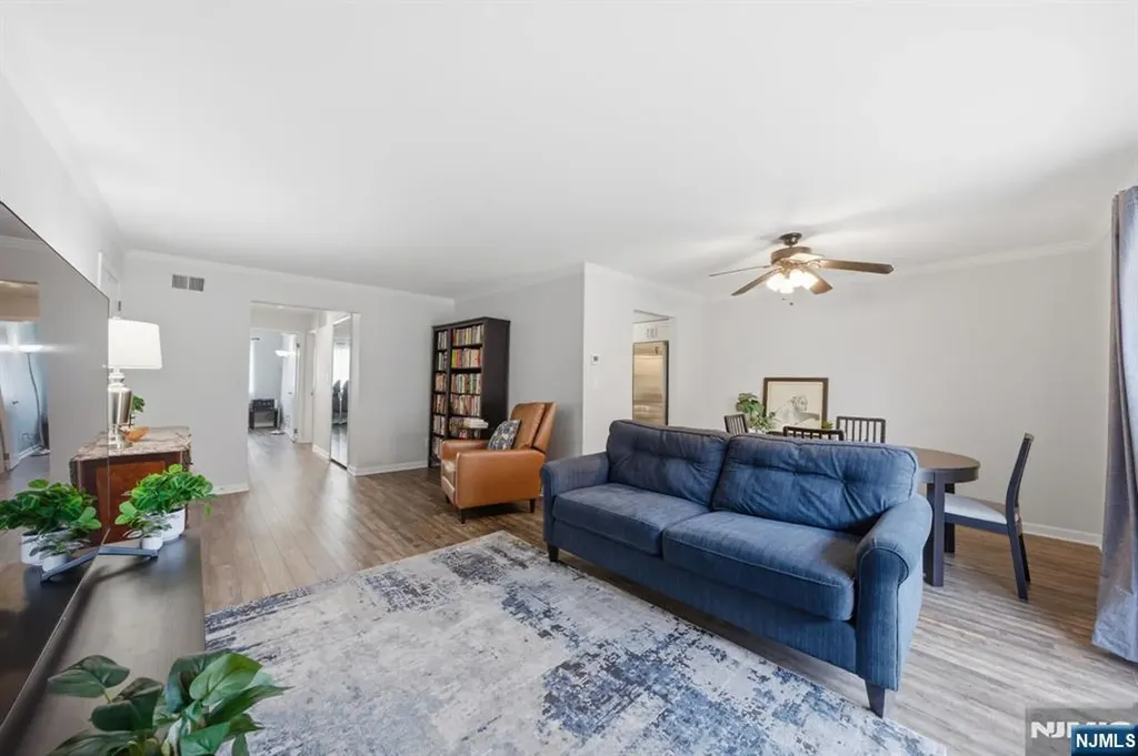 825 Riverside Avenue Lyndhurst NJ 07071