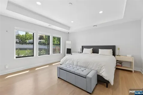 149 Palisade Avenue Cresskill NJ 07626
