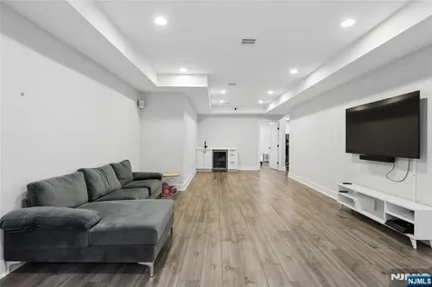 149 Palisade Avenue Cresskill NJ 07626