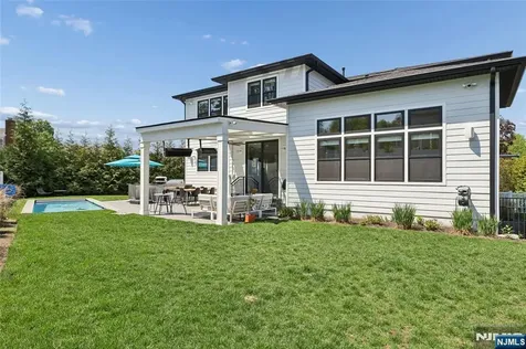 149 Palisade Avenue Cresskill NJ 07626