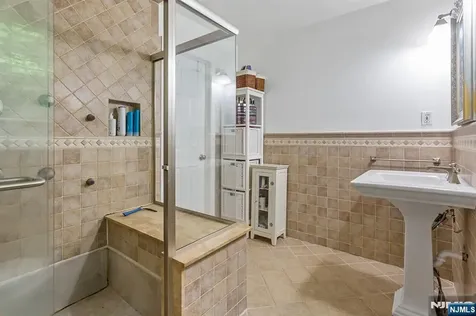 596 Terhune Drive Wayne NJ 07470