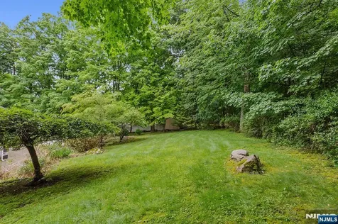 596 Terhune Drive Wayne NJ 07470