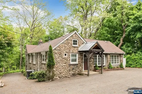 157 Chestnut Ridge Road Montvale NJ 07645