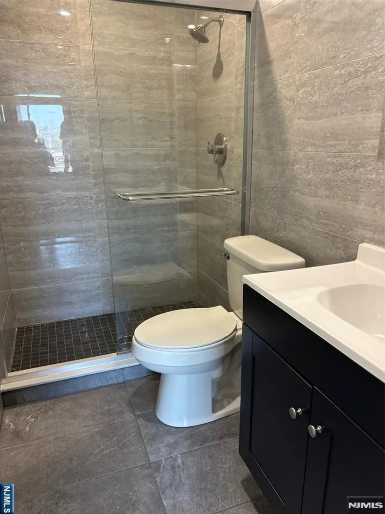 619 Schuyler Lyndhurst NJ 07071