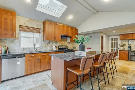 43 Macopin Avenue Montclair NJ 07043
