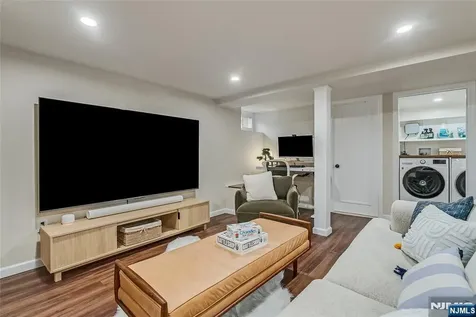 43 Macopin Avenue Montclair NJ 07043