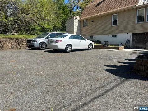 69 E Linda Vista Street North Haledon NJ 07508