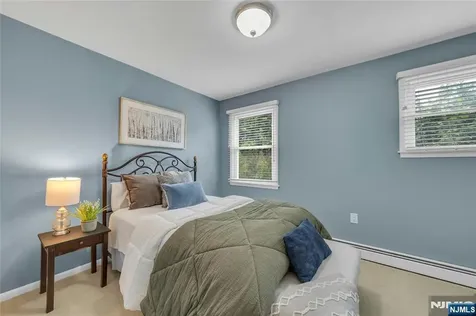 15 Oak Place Hawthorne NJ 07506