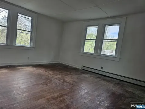 34 Walnut Avenue Pompton Lakes NJ 07442