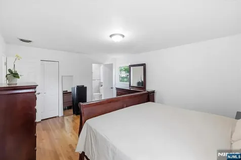 41-03 Ackerman Drive Fair Lawn NJ 07410