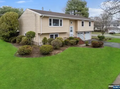 41-03 Ackerman Drive Fair Lawn NJ 07410